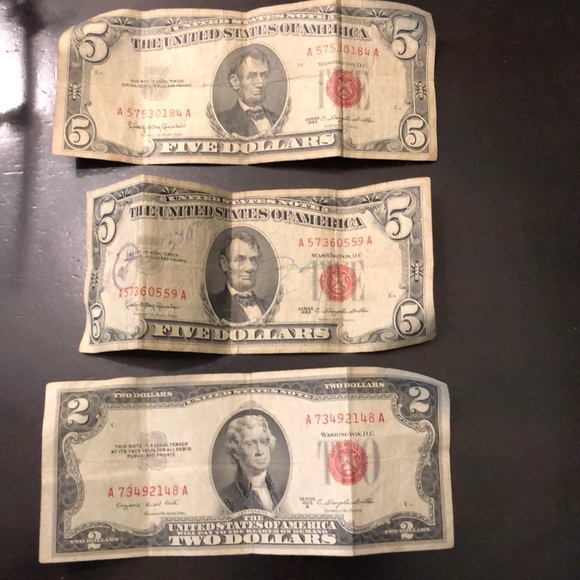Vintage 5 and 2 dollar bills - Picture 1 of 2